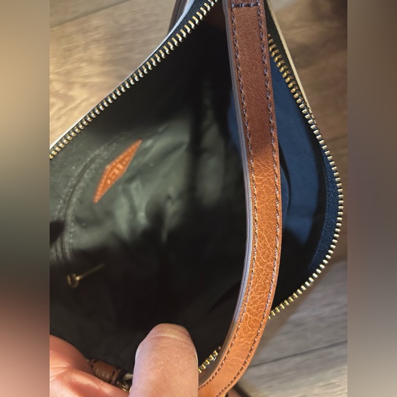 fossil polka dot cross body bag - Picture 5 of 6